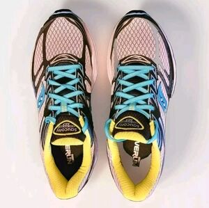 SAUCONY "Guide 9" Women's Size 12 Narrow - New in Box (NO tags)